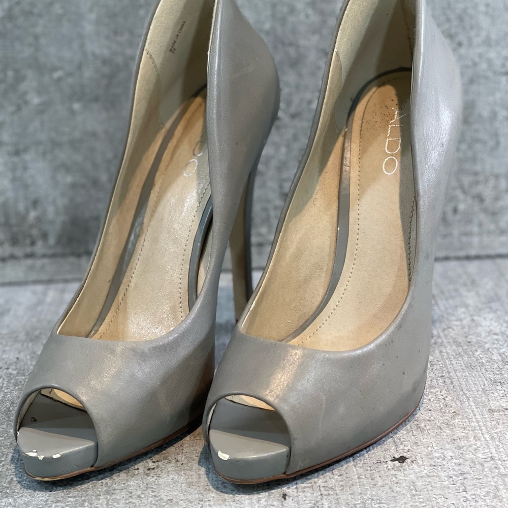 ALDO OPEN TOE PUMPS - Picture 2 of 7